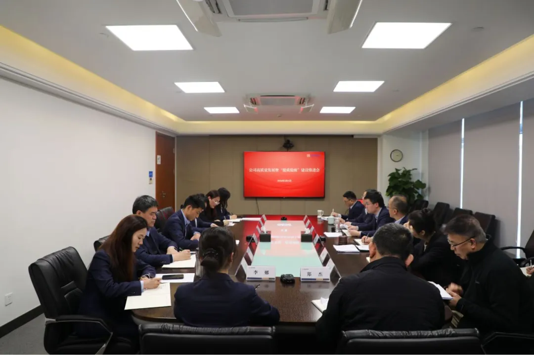 a28c06152eaa6c160f998bc11ed59a30.jpg